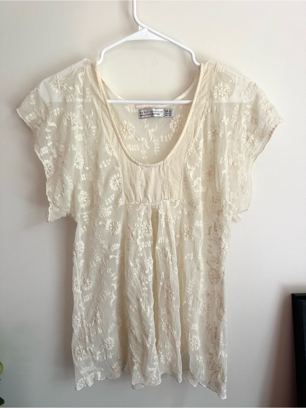 Zara Collection Top - Picture 2 of 5